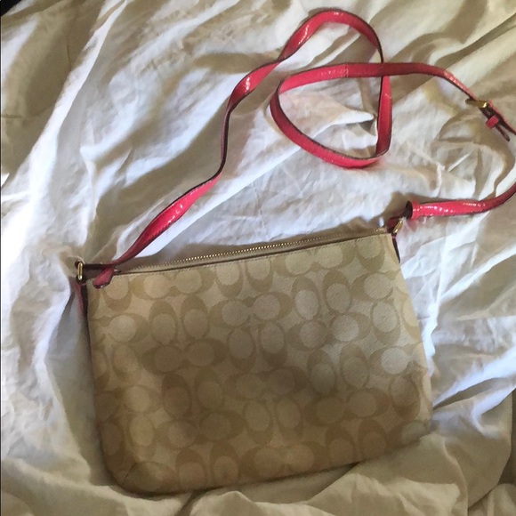 Coach Satchel - Picture 2 of 2